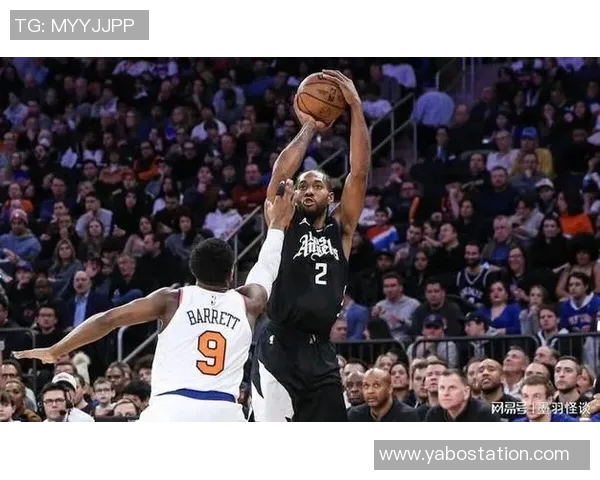 费尔斯表现低迷7号秀17投仅5中贡献16分6板2助2断正负值惨淡15 费尔斯表现低迷7号秀17投仅5中贡献16分6板2助2断正负值惨淡15