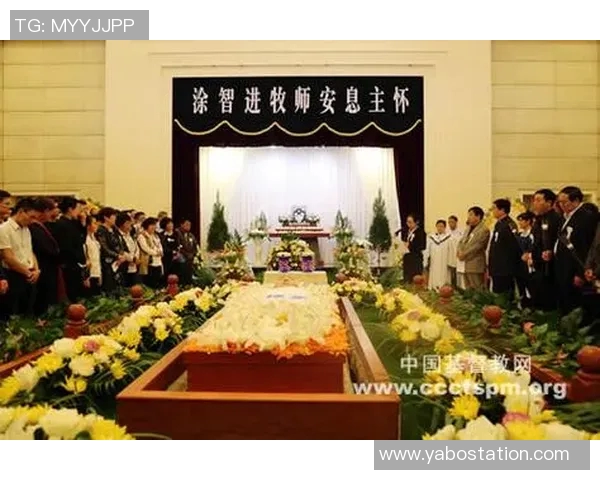 106岁洛约拉校队官方牧师去世引发全美球迷悼念与怀念 106岁洛约拉校队官方牧师去世引发全美球迷悼念与怀念