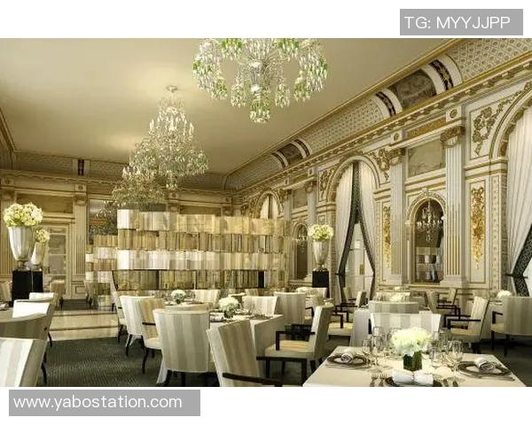 埃斯特旺与家人共同搬入新居，告别酒店生活开启新篇章