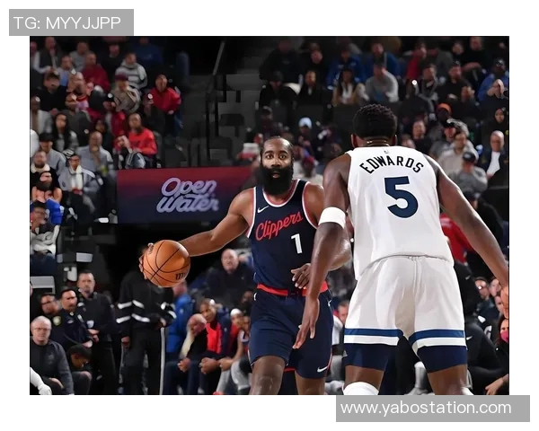 快船2025年比赛仅得79分除比尔外全员健康的表现令人失望 快船2025年比赛仅得79分除比尔外全员健康的表现令人失望