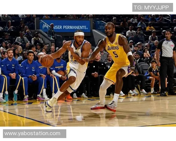 科尔确认库里巴特勒霍福德穆迪缺席湖人战役库里计划对阵开拓者 科尔确认库里巴特勒霍福德穆迪缺席湖人战役库里计划对阵开拓者