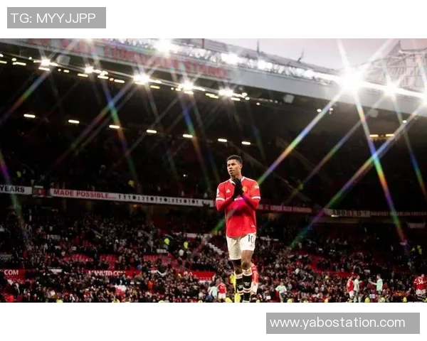 曼联祝拉什福德28岁生日快乐租借巴萨表现出色13场贡献5球7助