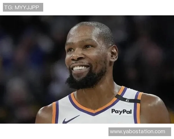 杜兰特坦言进攻表现不佳但坚信球队正在不断提升实力